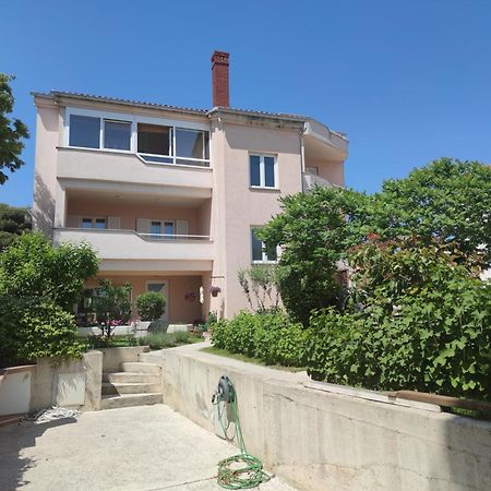 Apartments Dijana Крк Экстерьер фото